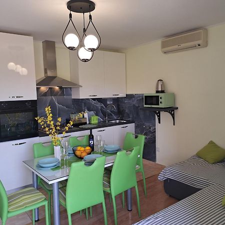 Apartment Penic Kaštela Eksteriør bilde