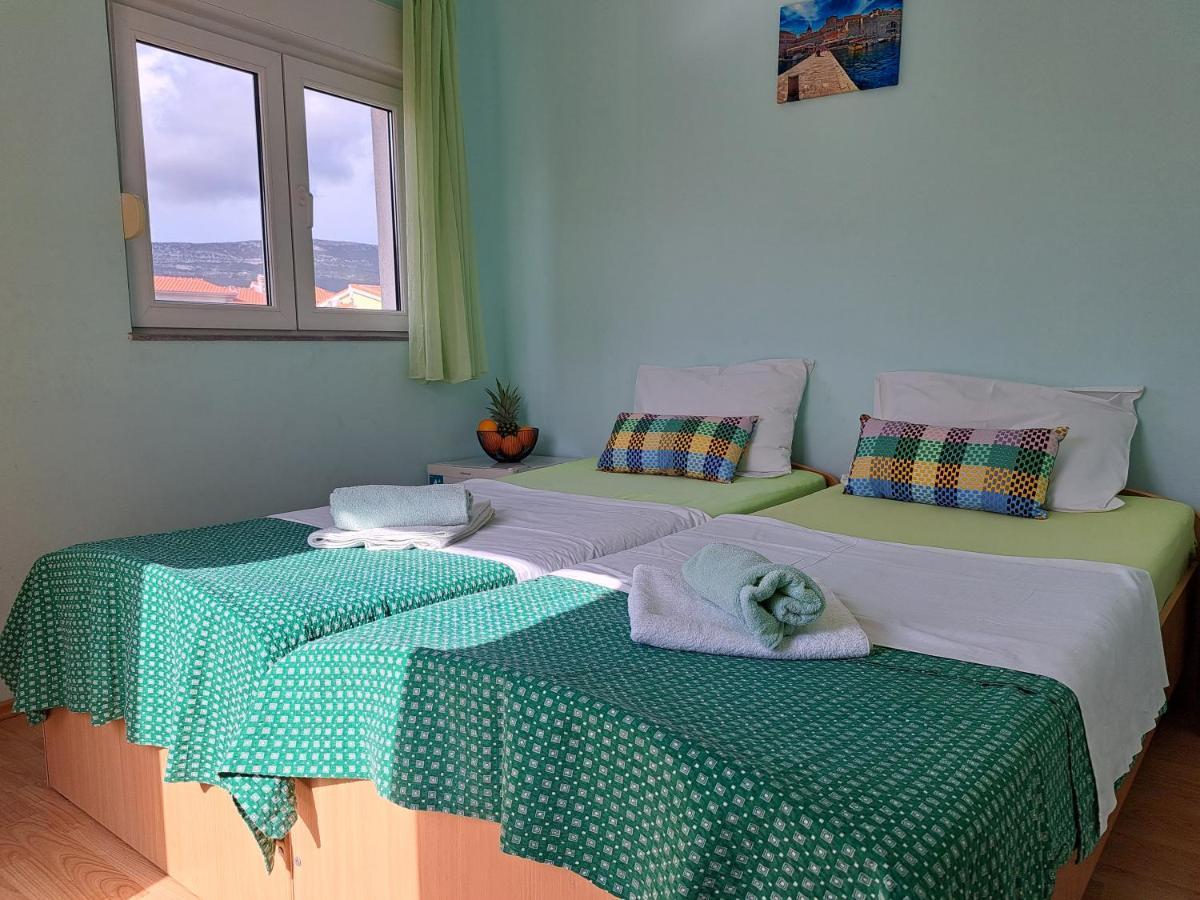Apartment Penic Kaštela Eksteriør bilde