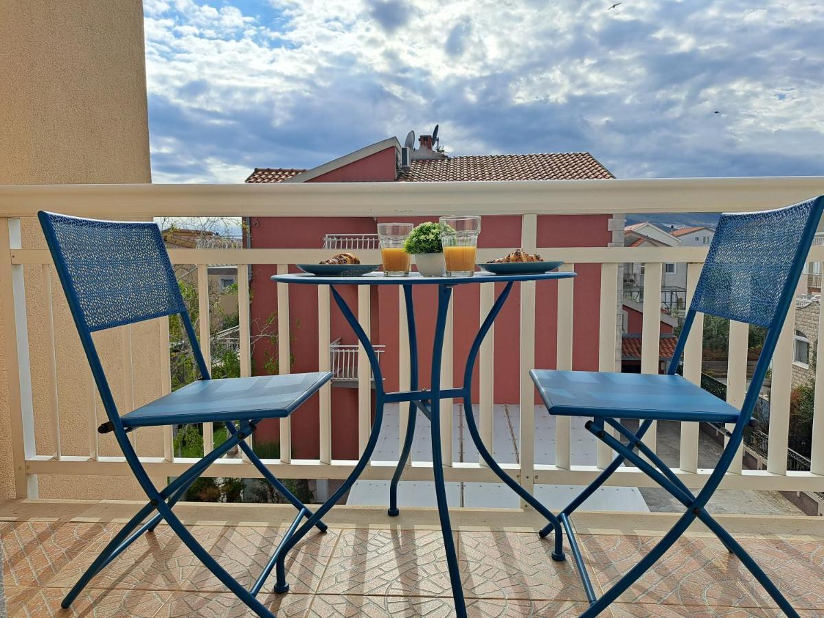 Apartment Penic Kaštela Eksteriør bilde