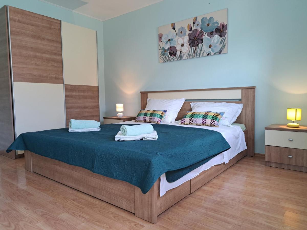 Apartment Penic Kaštela Eksteriør bilde