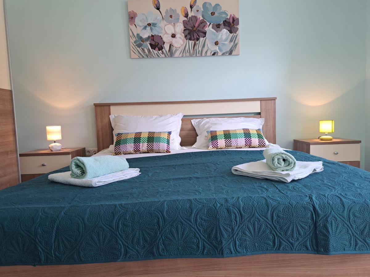 Apartment Penic Kaštela Eksteriør bilde