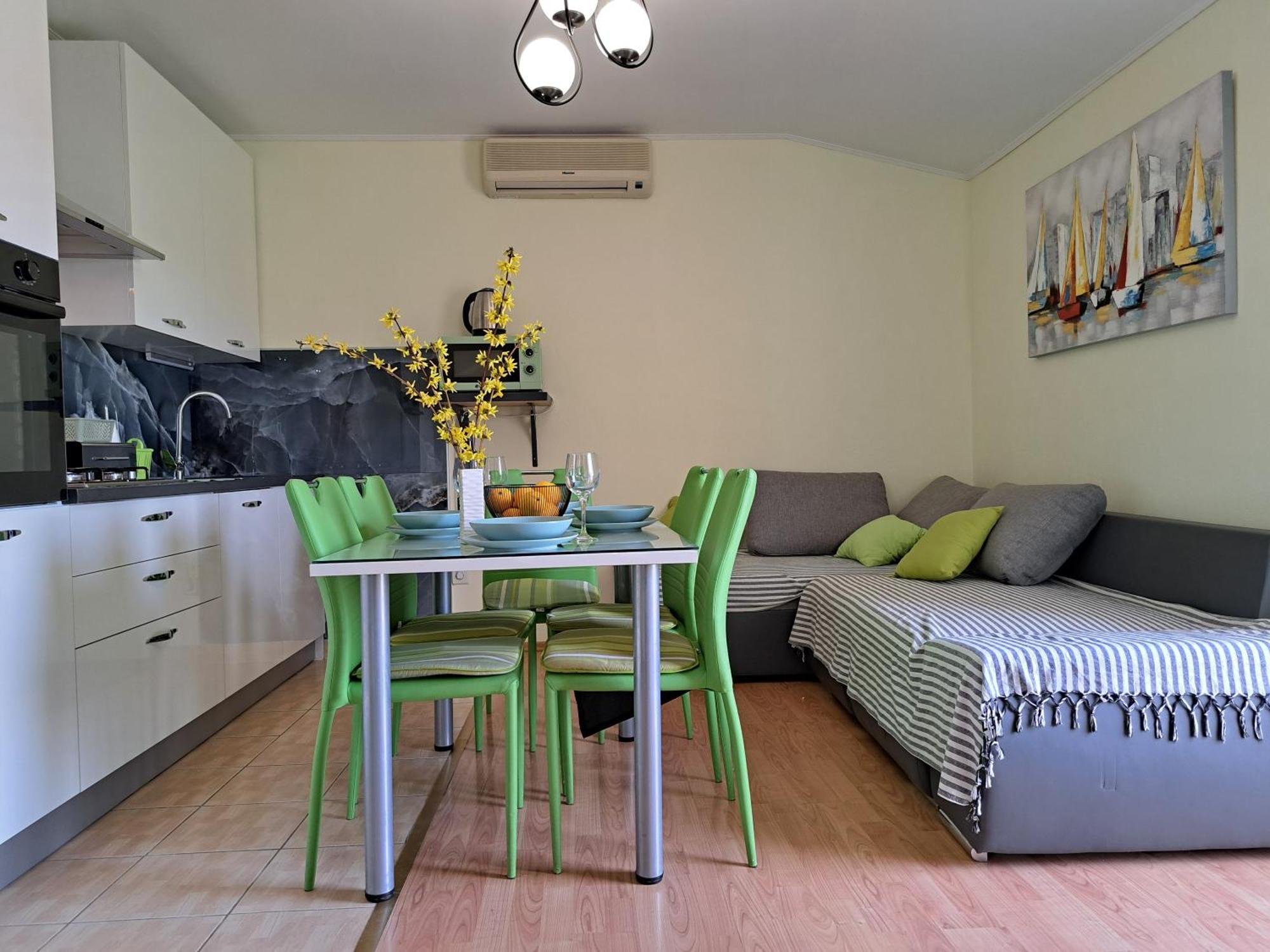 Apartment Penic Kaštela Eksteriør bilde